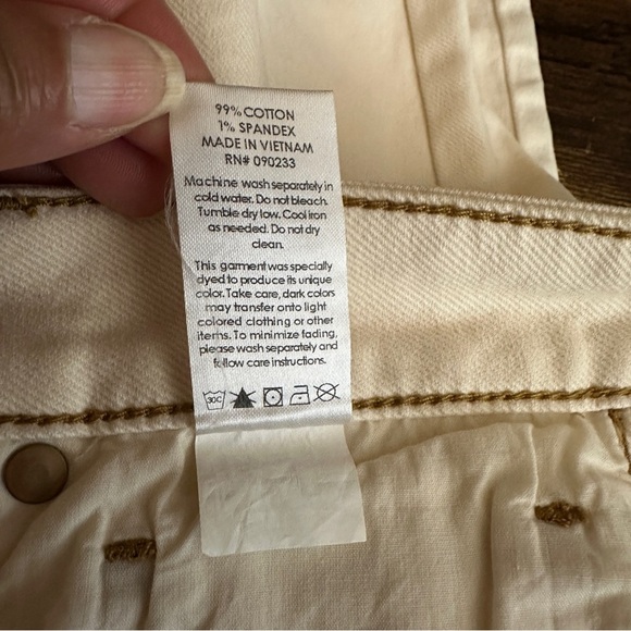 Pacsun Jeans Womens 31 Irish Cream Stretch Mom High Rise Straight Leg Denim NEW - Picture 8 of 8